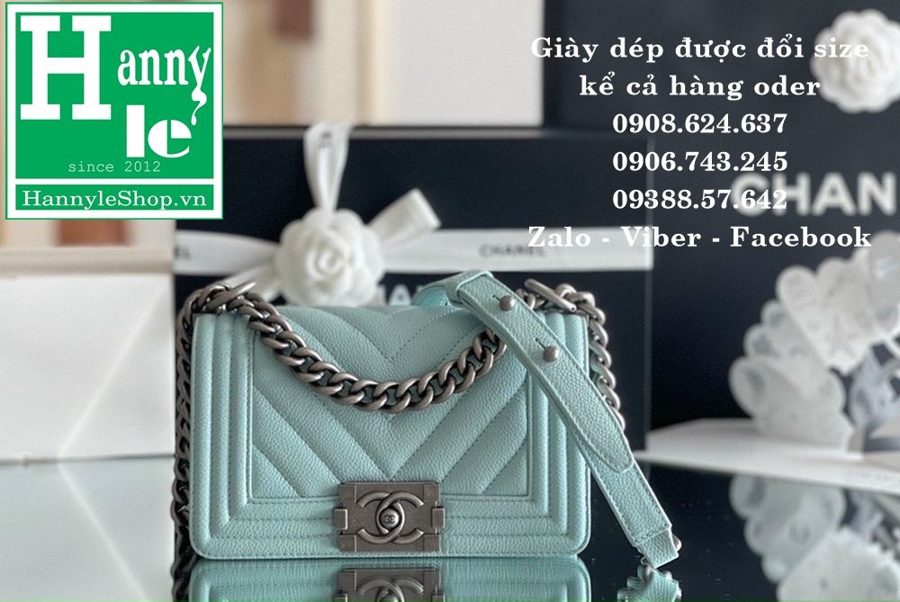 Chanel Le Boy Olive Green Medium Handbag Luxury Bags  Wallets on  Carousell